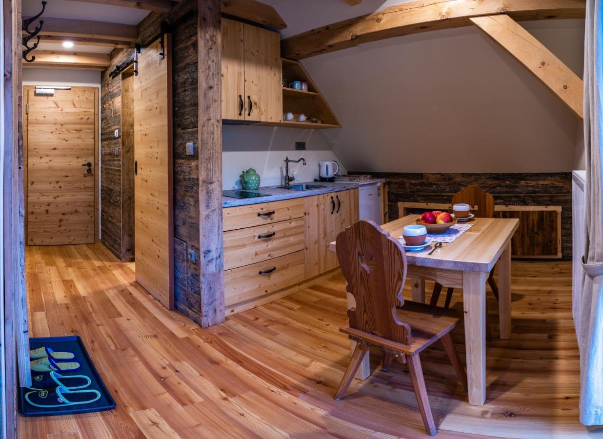 Tourist Farm Senkova Domacija Villa Zgornje Jezersko Ngoại thất bức ảnh